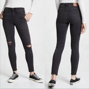 Madewell 9" Mid-Rise Skinny Jeans in Black Sea